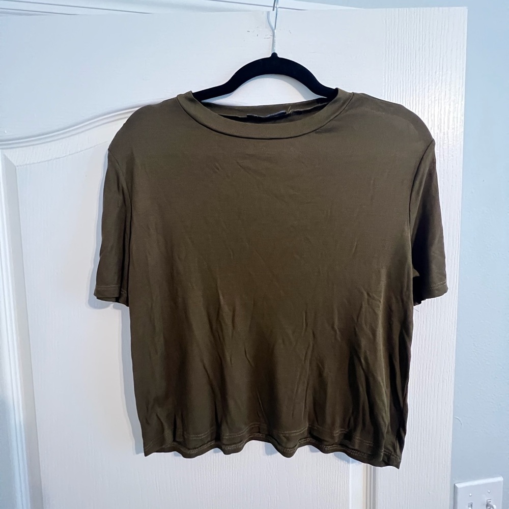 ZARA Crewneck crop tee Size L